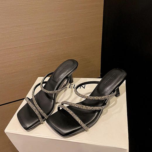 【法式小香风❗️水钻一字带低跟凉拖】轻奢气质水钻，夏季新款方头露趾性感，细跟高跟鞋水晶鞋，时尚舒适防滑拖鞋L 商品图7