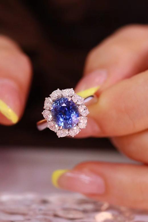 2.62ct 蓝宝石戒指 商品图7