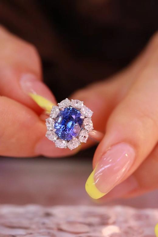 2.62ct 蓝宝石戒指 商品图1