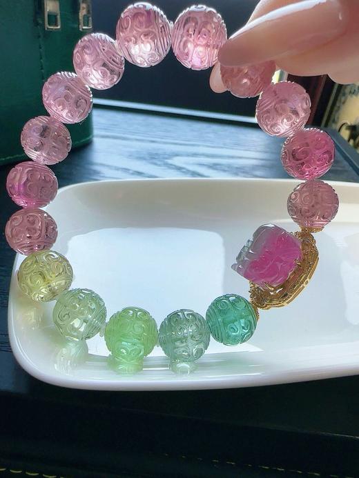 44.4g 11.5mm 雕刻碧玺手链 商品图1