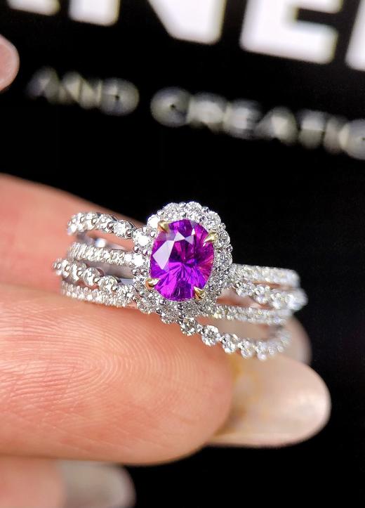 1.05ct 5.28g 蓝宝石戒指 商品图3