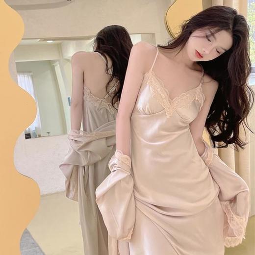 【新款冰丝高级感纯欲风睡裙】夏季新款性感吊带睡衣女，软糯面料轻盈透气舒适，冰丝高级感纯欲风带胸垫睡裙两件套QQ 商品图0