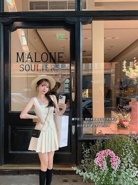 金蘑菇菇 Regarder 温莎/甜甜千金少女 修身马甲百褶短裙两件套