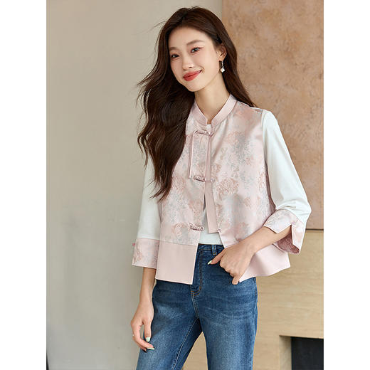 【年货节】熙世界新中式国风盘扣马甲2025秋新款织锦提花上衣无袖坎肩外套 商品图2