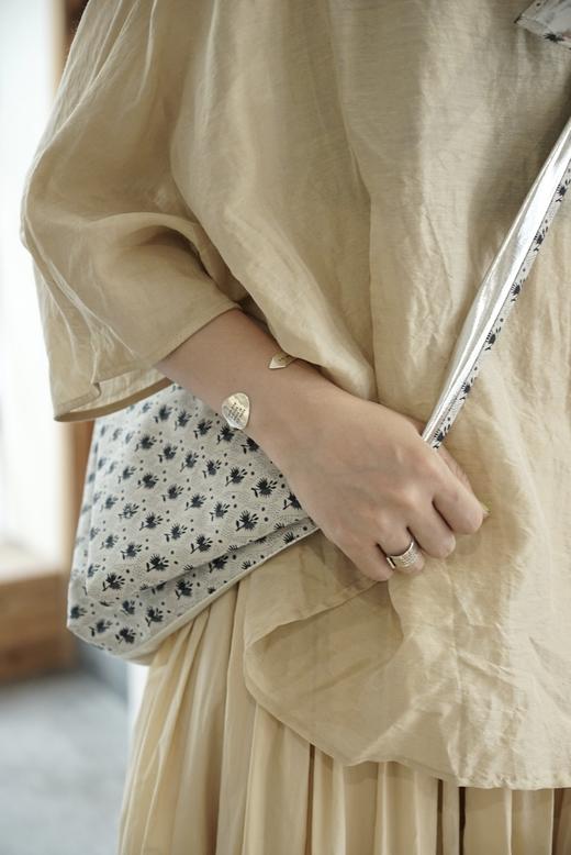 apuntob 丝麻混纺短袖T恤罩衫 商品图3