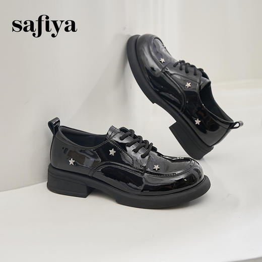 Safiya/索菲娅2024秋学院风漆皮圆头百搭粗跟软底英伦星星小皮鞋 SF43112132 商品图0