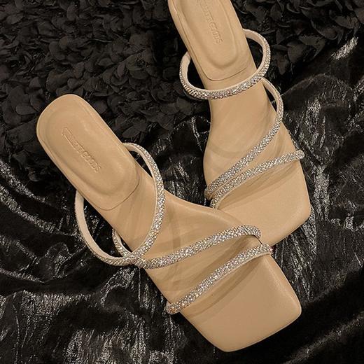 【法式小香风❗️水钻一字带低跟凉拖】轻奢气质水钻，夏季新款方头露趾性感，细跟高跟鞋水晶鞋，时尚舒适防滑拖鞋L 商品图2