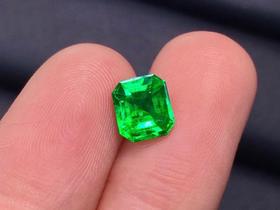 1.34ct 祖母绿裸石