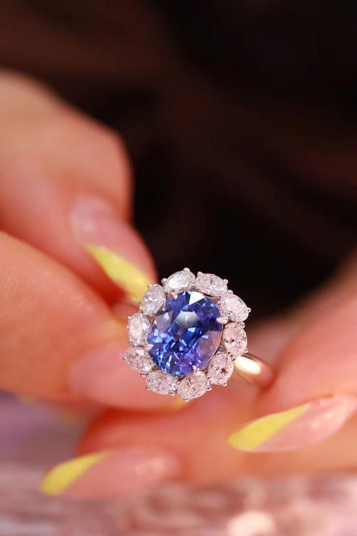 2.62ct 蓝宝石戒指 商品图4