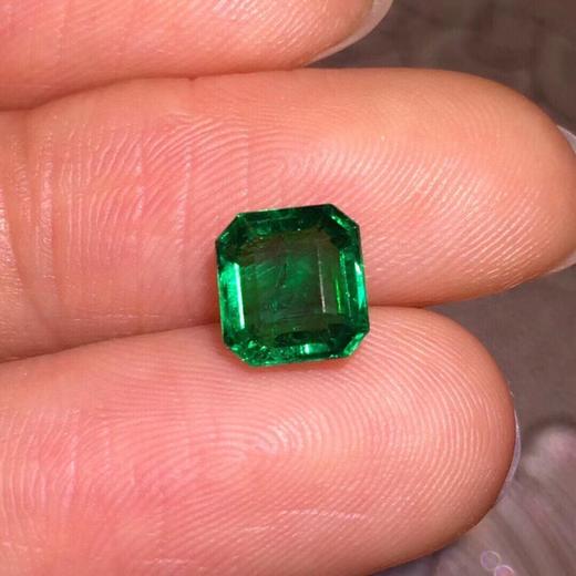 1.35ct 祖母绿裸石 商品图4