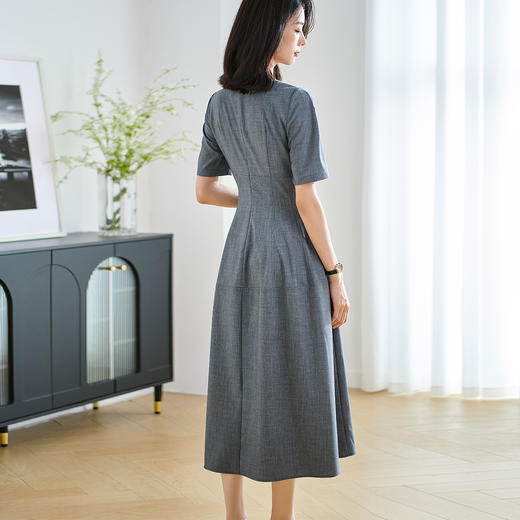 米思阳2025夏季新款极简高级灰OL风连衣裙优雅知性通勤裙子2106 商品图5