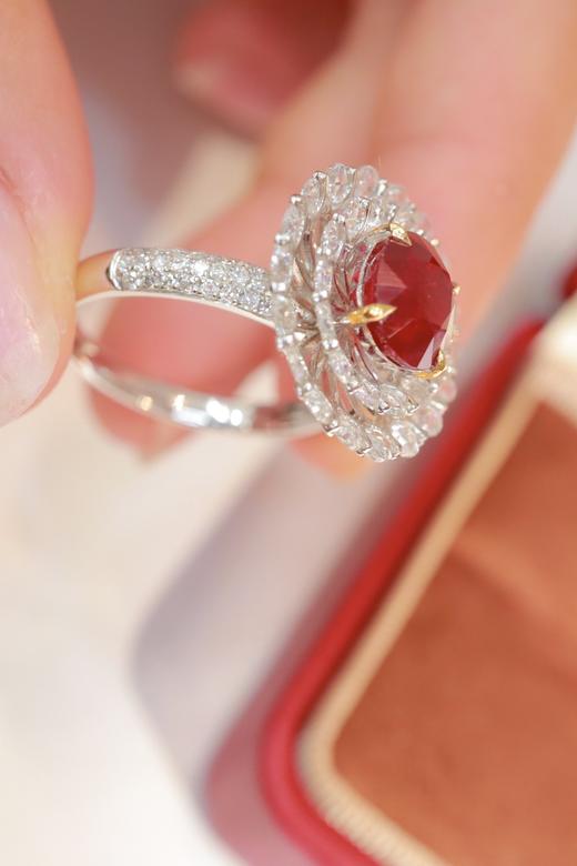 2.13ct 红宝石戒指 商品图3