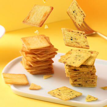 冬己岩烧芝士薄脆小饼干网红推荐办公室休闲零食小包装220g/袋 商品图1