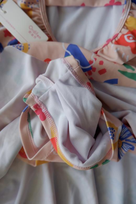 直发 605款欧迪芬太阳花女童连体泳衣（4-12岁） 商品图4