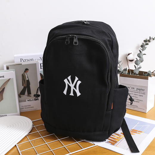 【专属】出游季特惠！！！品牌授权✅ 【MLB24新款学院风双肩包】巨能装的情侣款双肩书包！ 商品图6