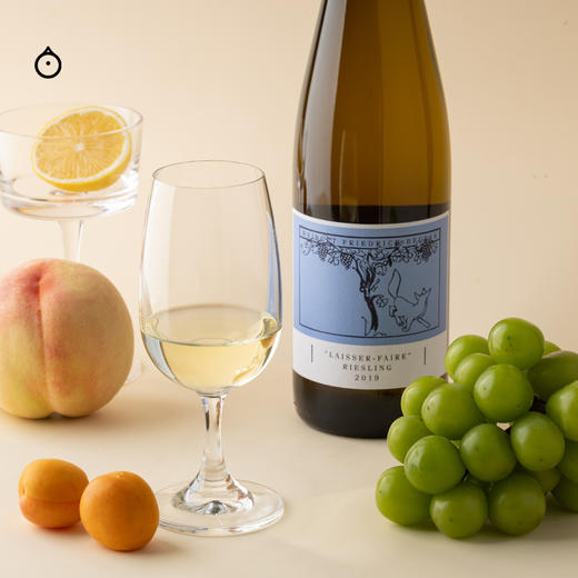 企鹅市集|人气爆款 德国贝克酒庄 小狐狸自由女神老藤雷司令干白 80+老藤 风靡高端餐厅 商品图2