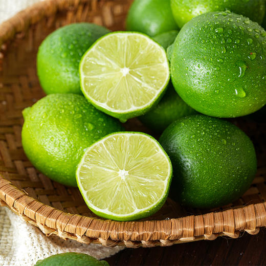 塔希提无籽香水柠檬 汁水香气浓郁，口感芳香宜人，是柠檬中口感及味道极佳的品种 商品图3