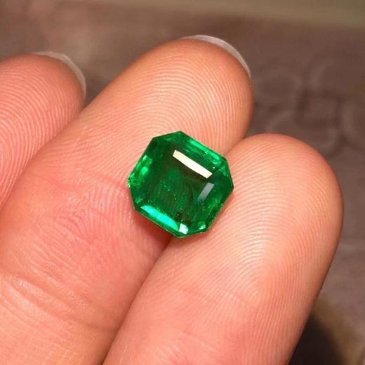 2.18ct 祖母绿裸石 商品图4