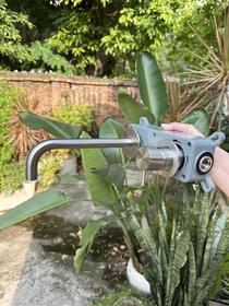 304不锈钢暗装面盆龙头