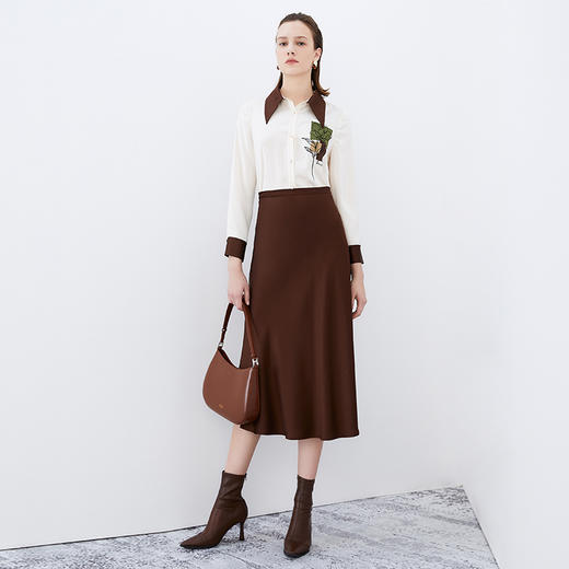 EITIE爱特爱秋季新款气质通勤舒适百搭显瘦撞色衬衫7509207 商品图3