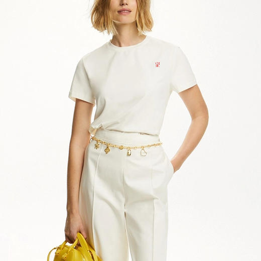 CHCH经典新款休闲白色纯色女式上衣流行百搭刺绣时尚棉质女T恤 商品图2