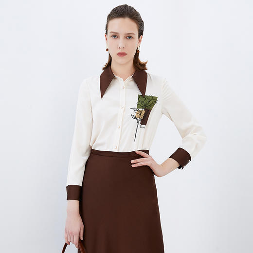 EITIE爱特爱秋季新款气质通勤舒适百搭显瘦撞色衬衫7509207 商品图2