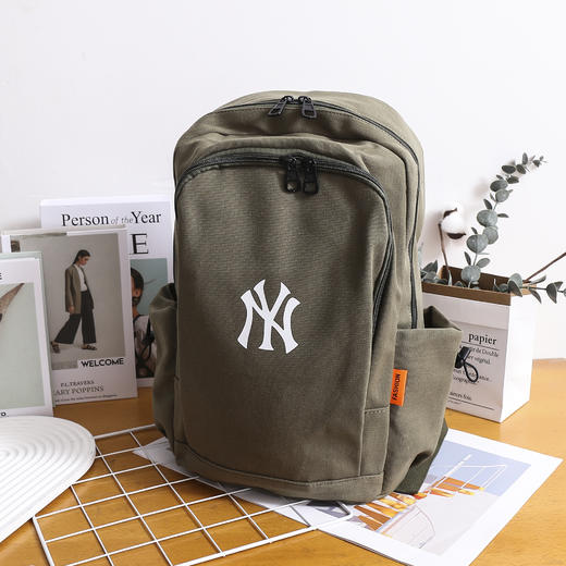 【专属】出游季特惠！！！品牌授权✅ 【MLB24新款学院风双肩包】巨能装的情侣款双肩书包！ 商品图9
