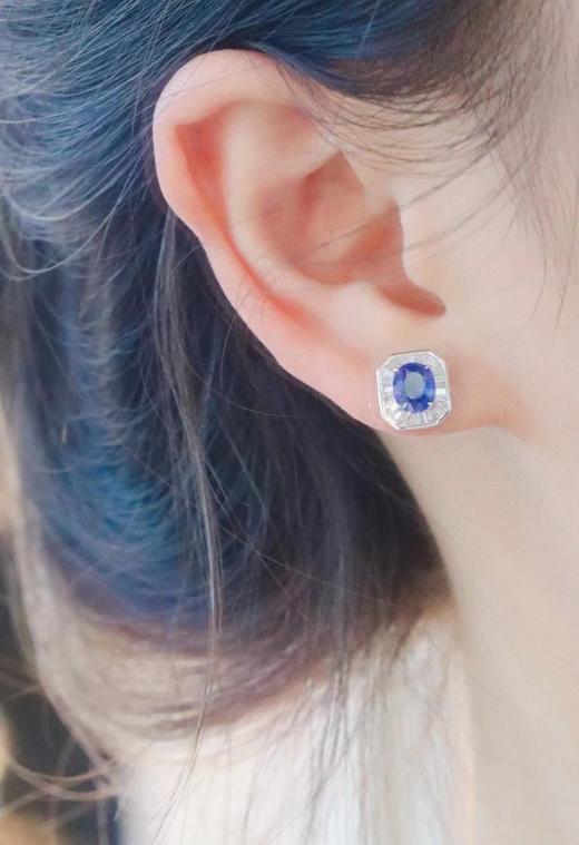 1.75ct 蓝宝石耳钉 商品图4