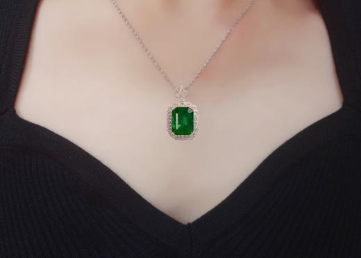 8.7ct 祖母绿吊坠 商品图5