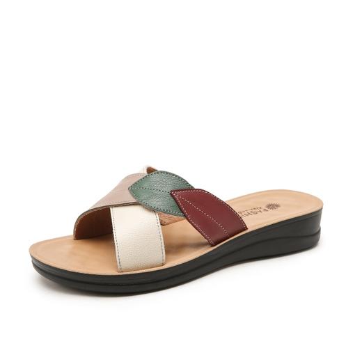 【百搭新宠❗️时尚休闲气质凉拖】优质皮料，设计感舒适不易挤脚，宽松舒适，妈妈外穿拖鞋，防滑凉拖真皮中老年人L 商品图4