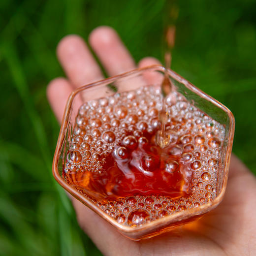 葳盛茶业2024年新品梅花小饼勐海布朗山古树普洱熟茶64g 商品图2