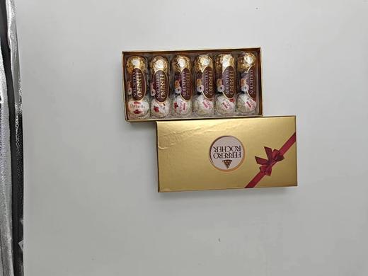 费列罗18粒三拼DIY礼盒194.4g 商品图5