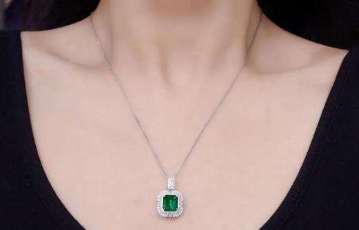 2.4ct 祖母绿吊坠 商品图4