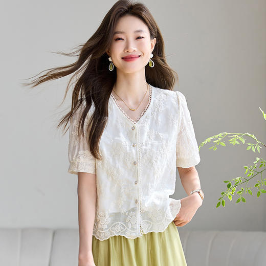 新中式国风短袖衬衫，V领气质刺绣上衣CC- J701 商品图0