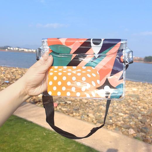 【激情盛夏，防水无忧】3层密封大号手机防水袋 斜跨游泳大容量防水腰包 pvc漂流户外密封透明触屏防水袋-QQ 商品图14