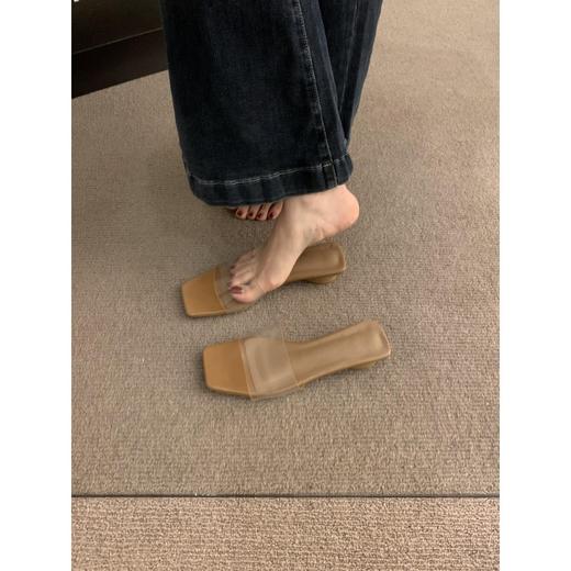 【上脚超美滴❗️新款透明一字拖】超软皮质，舒适透气不累脚，款式高级百搭，粗跟外穿法式凉拖Y 商品图1