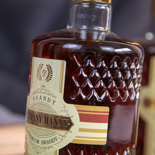 【传统酿造工艺！蒂菲诗曼尼X0白兰地】甄选原料，浓郁水果香气，单宁厚实，余味优雅，高度洋酒L 商品图1