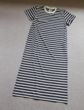 马不停蹄 嘚儿驾 哈！怒显瘦 精梳棉 正肩小A型 短袖 连衣裙 及踝 懒人裙