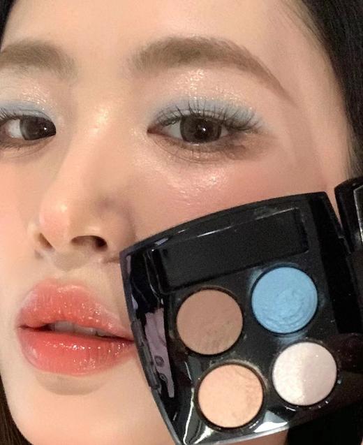 正装正Pin海的女儿𝐂𝐋香奈～新款四色眼影盘 商品图5