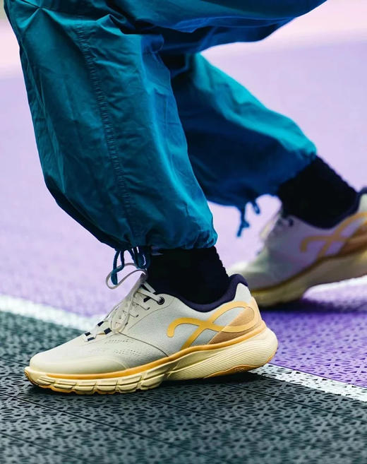 花椒星球「早上好」宽体跑训鞋 | 宽面鞋底、不挤脚趾、高颜值、五色可选 商品图6