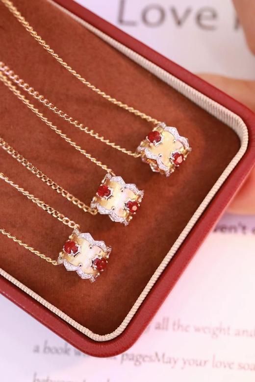 0.93ct 红宝石项链 商品图4
