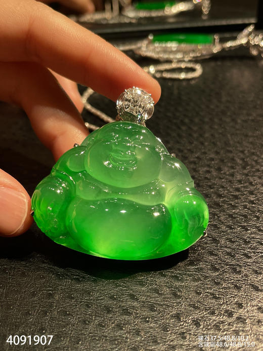 玻璃种艳绿佛公吊坠【4091907】具体价格微信咨询 商品图8