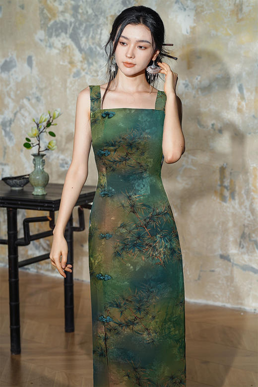 逸红颜明月优选#『妙玄-新色』爆款23姆米重磅香云纱吊带裙，上身高级感满满，夏季吊带裙必备! 商品图0