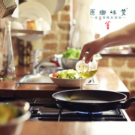 有机大豆油（基地直发-三通一达包邮）| 多种规格，来自大连，生产者：连瑞坊【合作生产，公平贸易】 商品图3