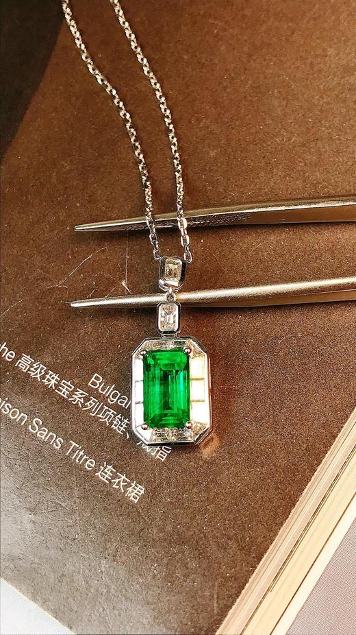 1.43ct 祖母绿锁骨链 商品图4