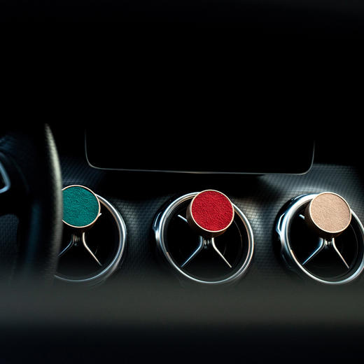 DAILY LAB 360车载香氛Alcantara皮革特别款礼盒车内出风口用 商品图3