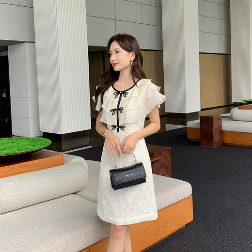 [奢姿轻奢系列]亮片绣花连衣裙大码女装夏季新款胖妹妹荷叶边裙子8942890078 商品图1