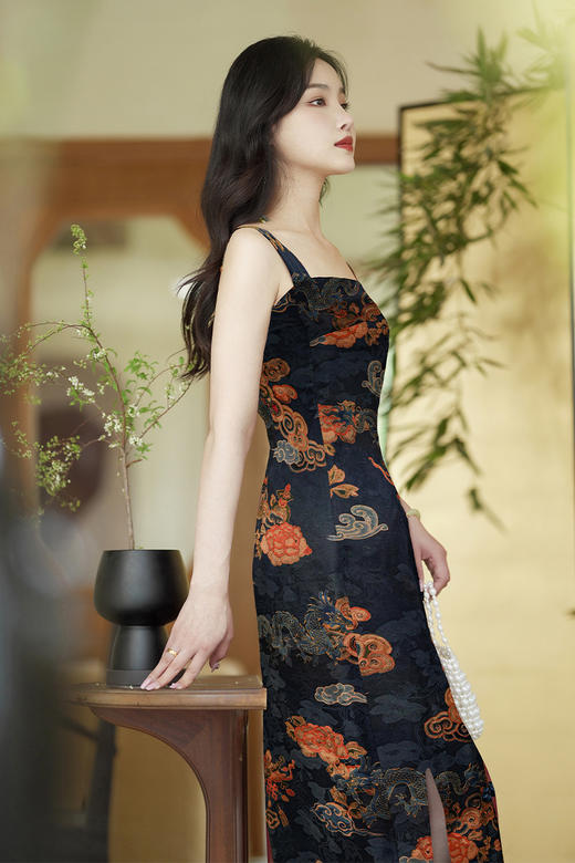 逸红颜明月优选#『妙玄-新色』爆款23姆米重磅香云纱吊带裙，上身高级感满满，夏季吊带裙必备! 商品图8