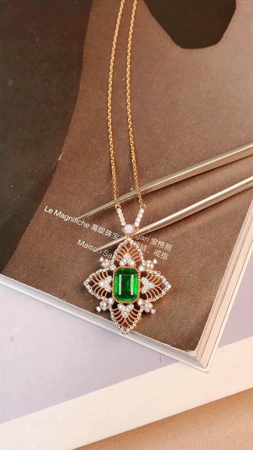1.24ct 祖母绿锁骨链 商品图3