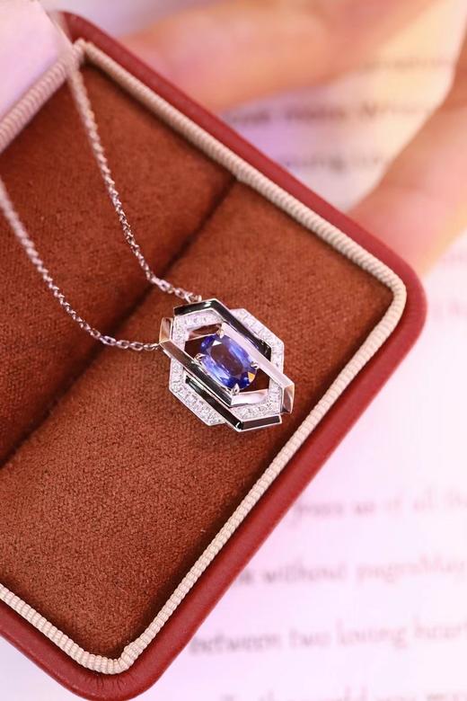 0.76ct 蓝宝石项链 商品图3